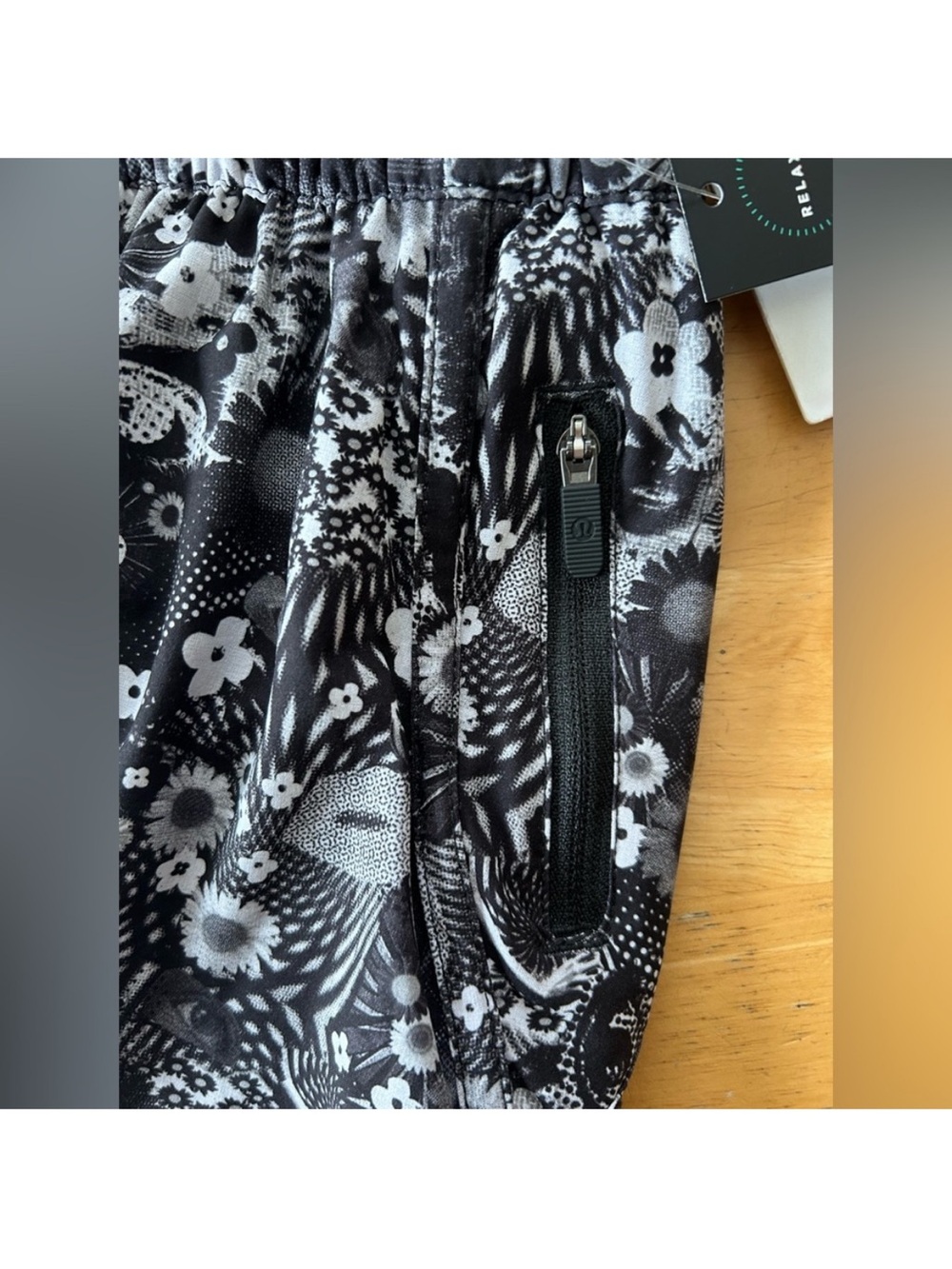 Lululemon Tracker Short *SW - Picture 4 of 12